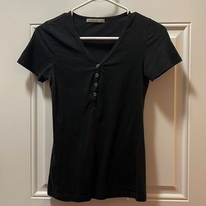Active Basic Henley Short-Sleeve Shirt. Black. Size Small.
